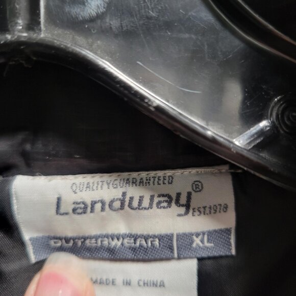 Buffalo Wild Wings Managers Jacket Light Coat XL Black EUC Quilted Full Zip - Picture 8 of 8